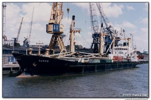MV AURES. Photo: Patrick Hill ,1987, Rotterdam