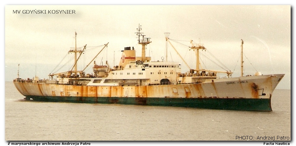 Refrigerated ship  mv KOSYNIER GDY�SKI. Later ARCTIC TRADER and PAROS REEFER